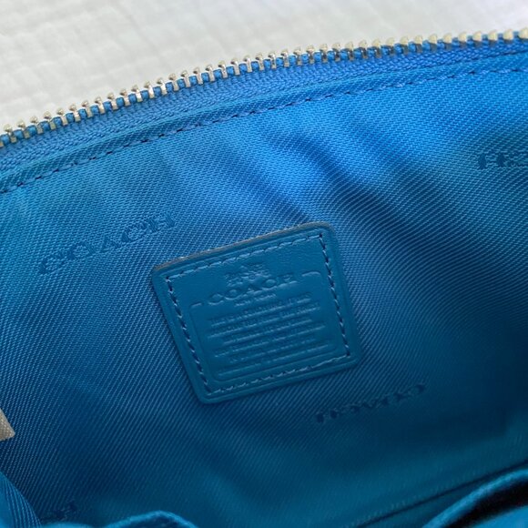 Coach Zip Wristlet - Picture 5 of 7